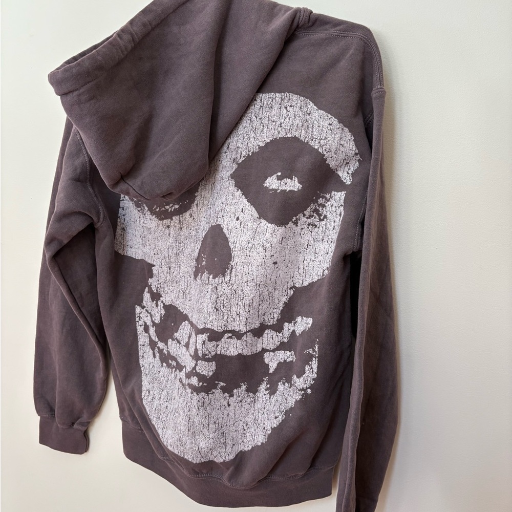NWOT Urban Outfitters Misfits Skull Graphic Hoodie Sweatshirt Size XS - Picture 13 of 13